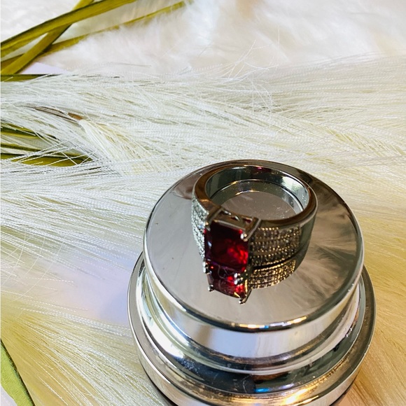 Amazing With A Beautiful Big Jim Stone Ring for Women - Picture 4 of 5